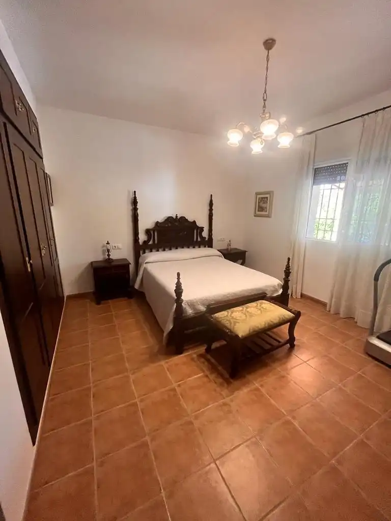 Dormitori de Casa o xalet en venda en Córdoba amb Aire condicionat, Jardí privat i Terrassa