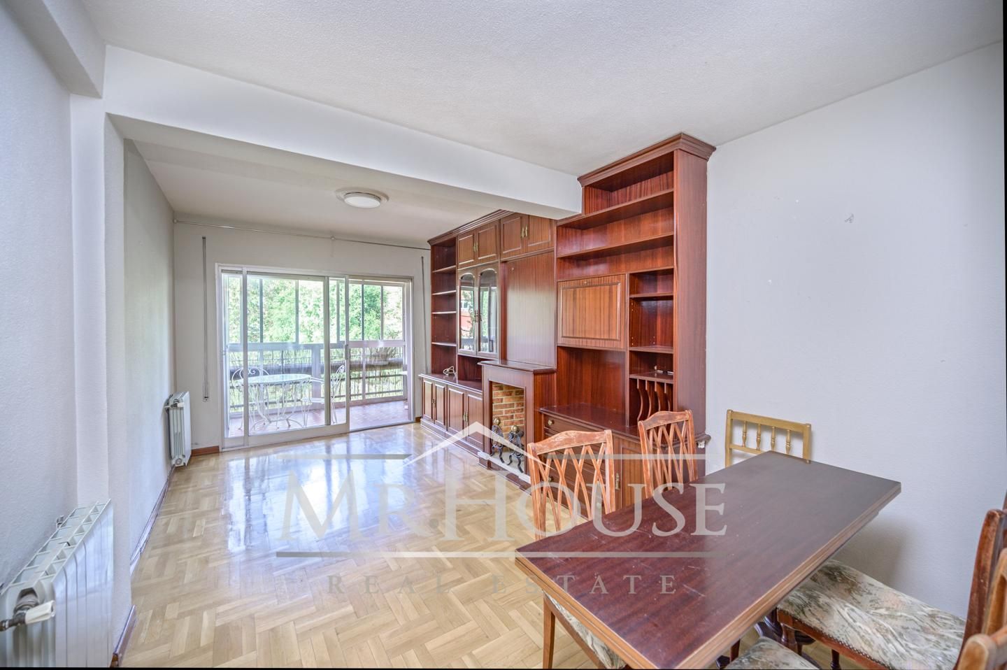 Living room of Flat for sale in Móstoles  with Heating, Parquet flooring and Terrace