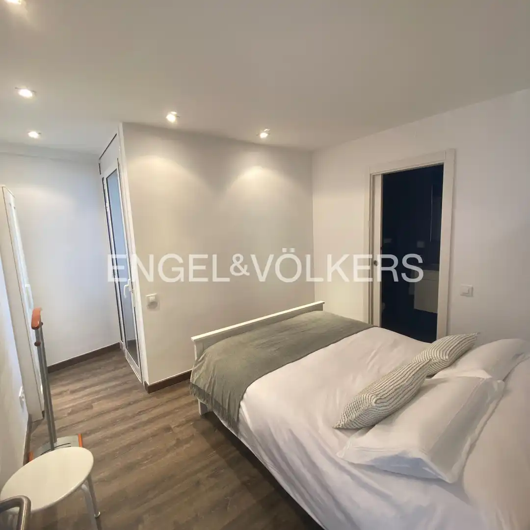 Schlafzimmer von Wohnung zur Miete in Sitges mit Klimaanlage, Heizung und Terrasse