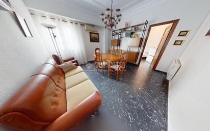 Sala d'estar de Pis en venda en  Valencia Capital amb Aire condicionat, Calefacció i Terrassa