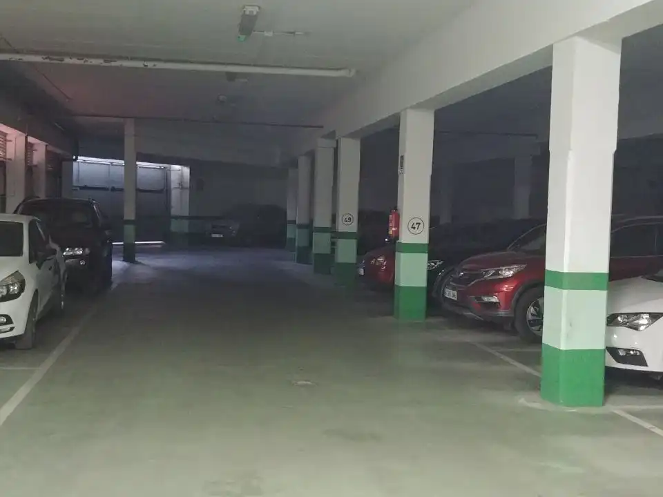 Parking of Garage for rent in Jaén