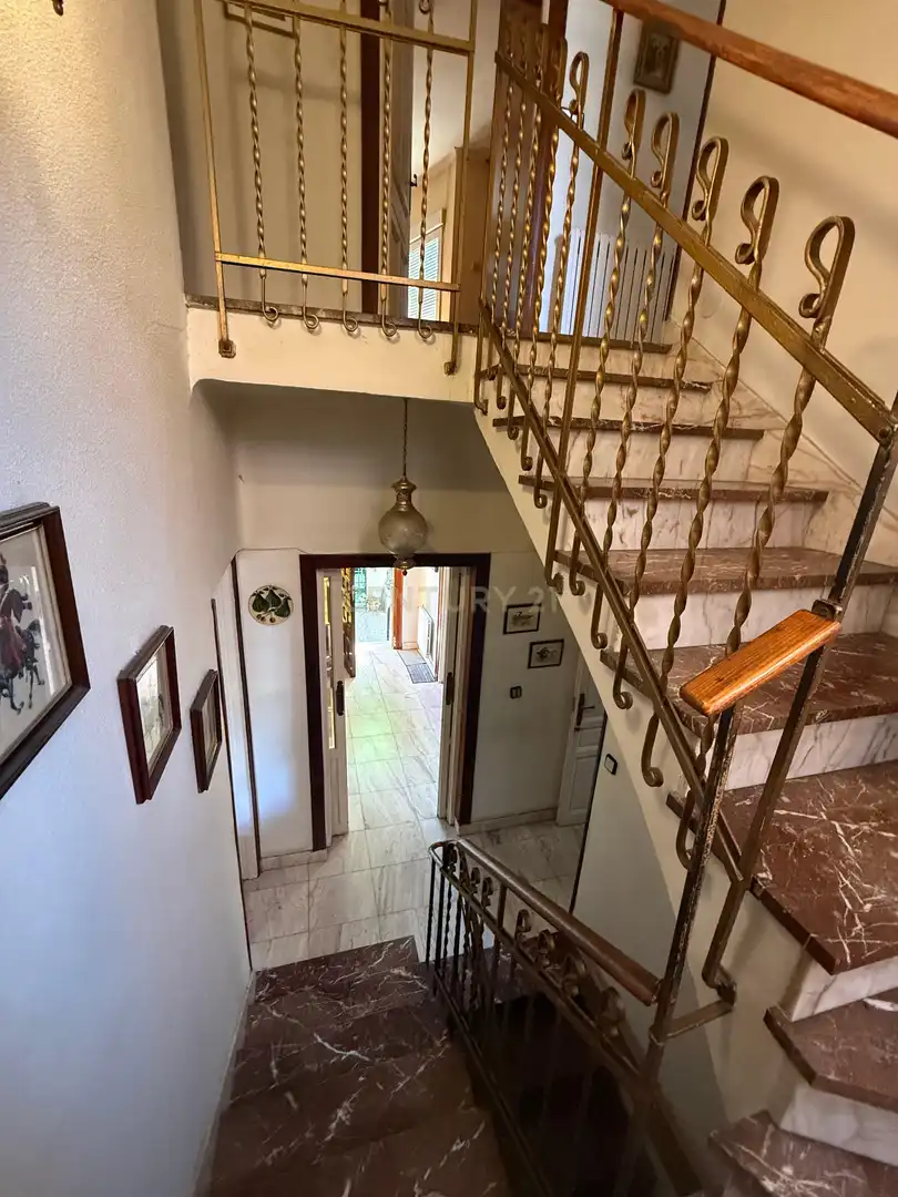 Houses for sale in Madrid  with Air Conditioner, Private garden and Storage room