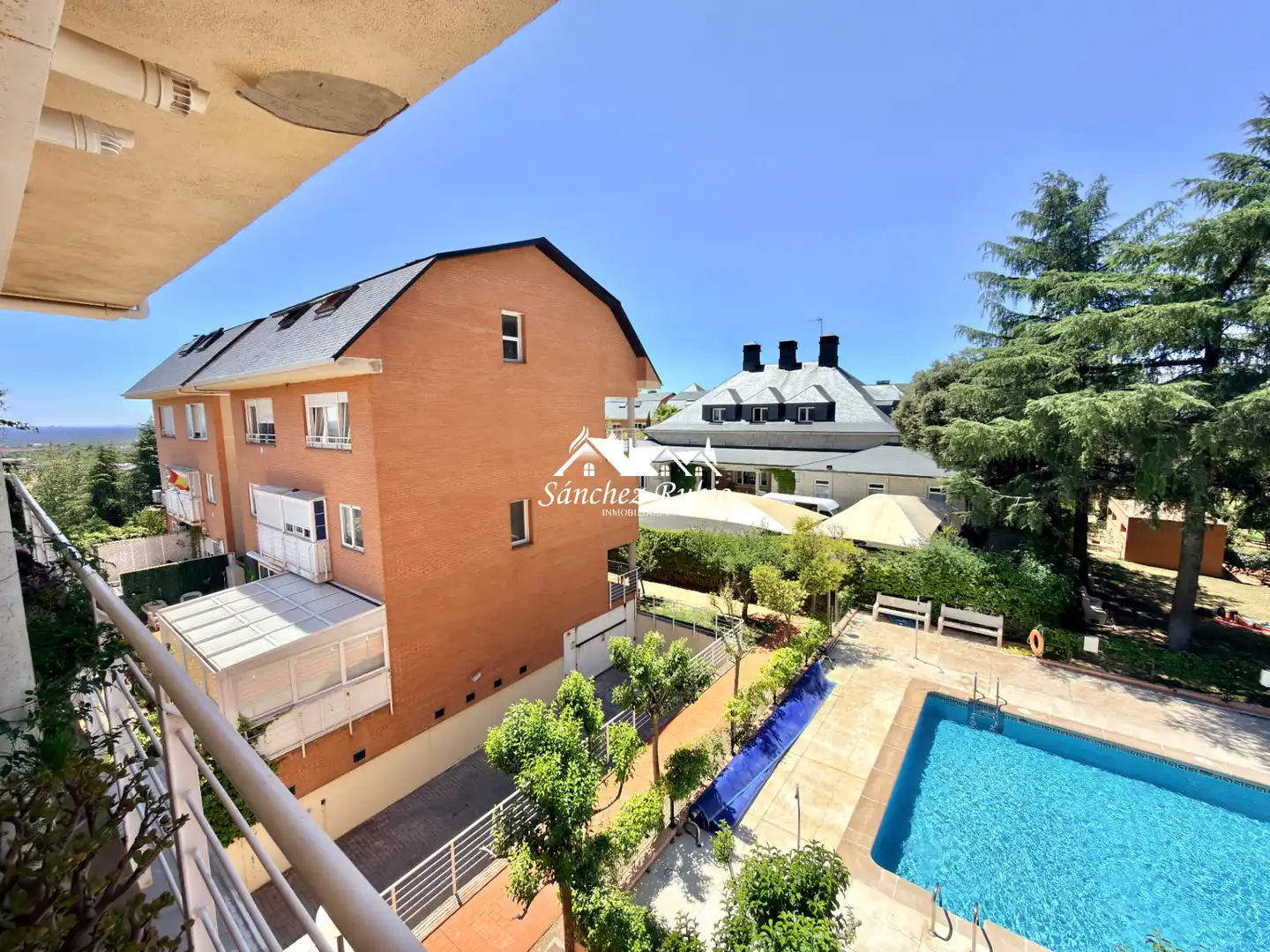 Piscina de Piso en venta en Torrelodones con Calefacción, Parquet y Terraza