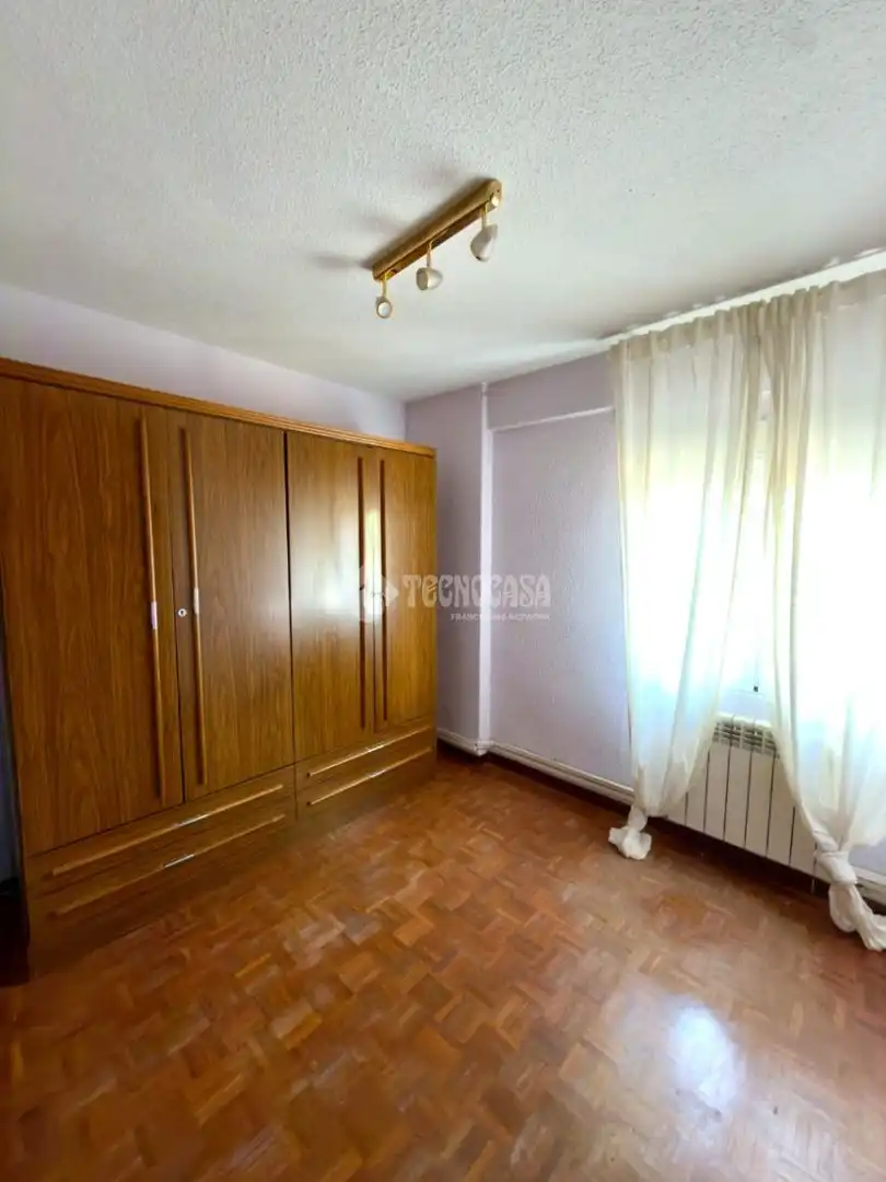 Bedroom of Flat for sale in Madrid  with Heating