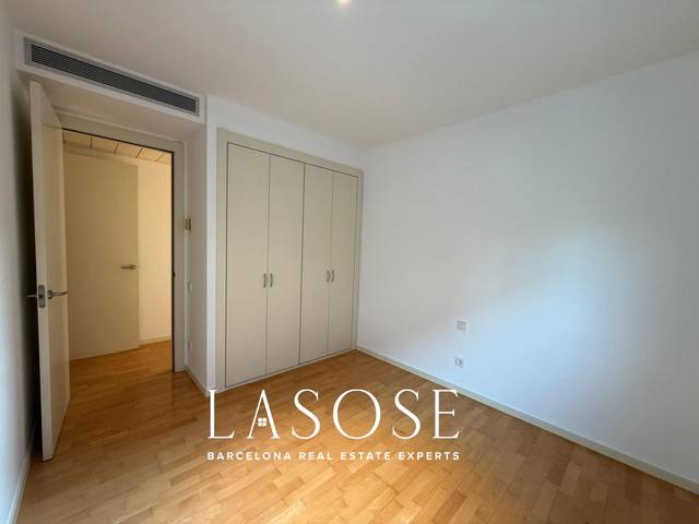 Apartamento en Alquiler en Carrer CAN RABIA en Les Tres Torres