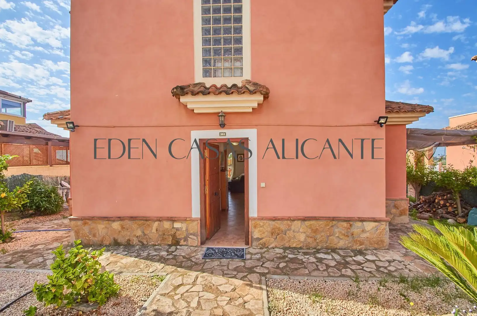 Vista exterior de Casa o chalet en venta en Mutxamel con Aire acondicionado, Jardín privado y Terraza