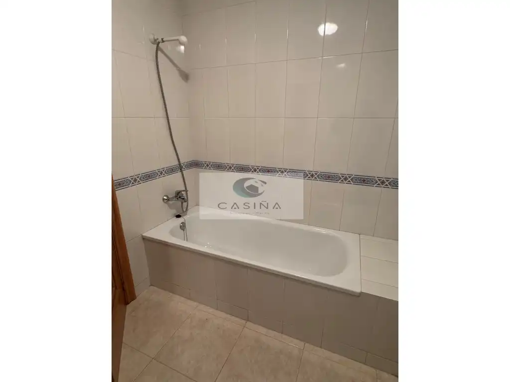 Baño de Piso en venta en Ribadeo