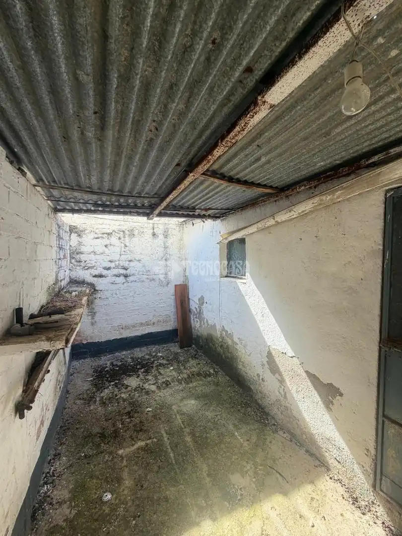 Casa adosada en venta en Espeluy