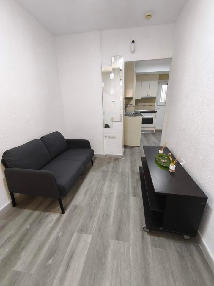 Bedroom of Planta baja to rent in  Madrid Capital  with Air Conditioner and Furnished