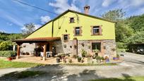 Vista exterior de Casa o xalet en venda en Ribamontán al Monte amb Jardí privat i Balcó