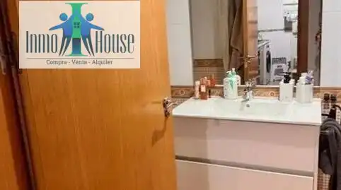 Badezimmer von Wohnungen zum Verkauf in Albacete mit Klimaanlage, Heizung und Abstellraum