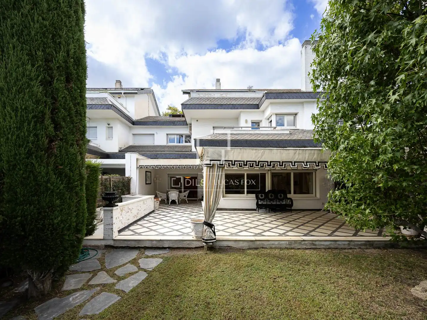 Jardín de Casa o chalet en venta en Barcelona con Aire acondicionado, Terraza y Trastero