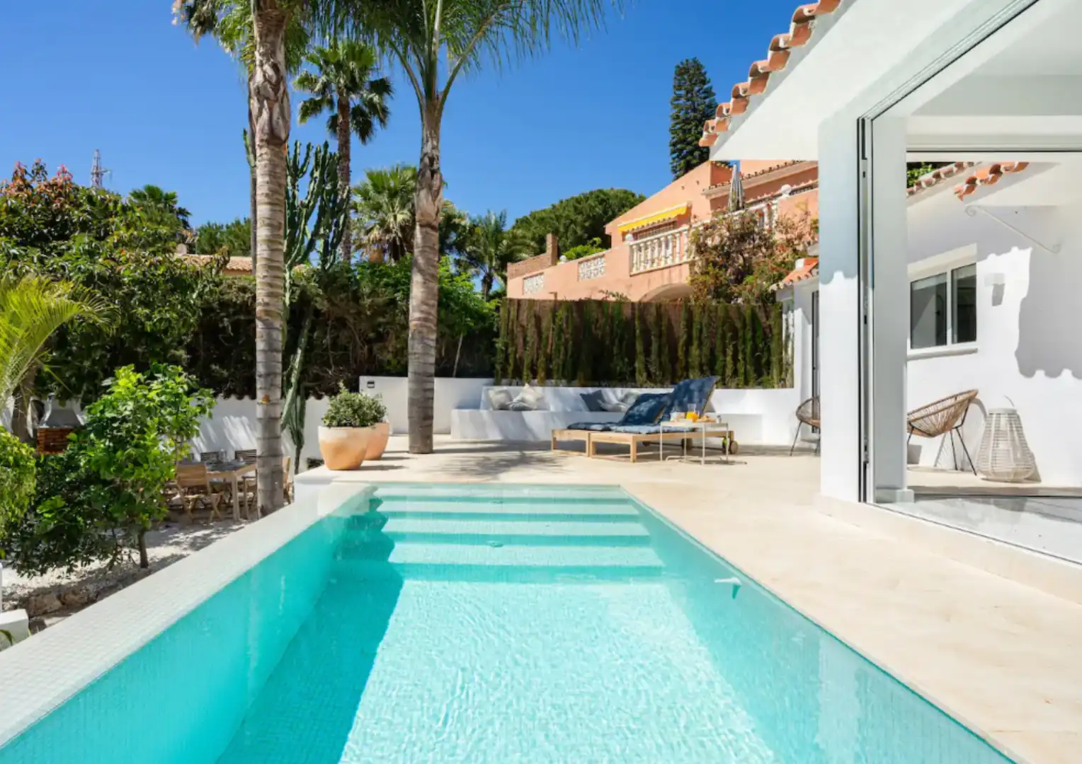Houses for sale in Nueva Andalucía centro