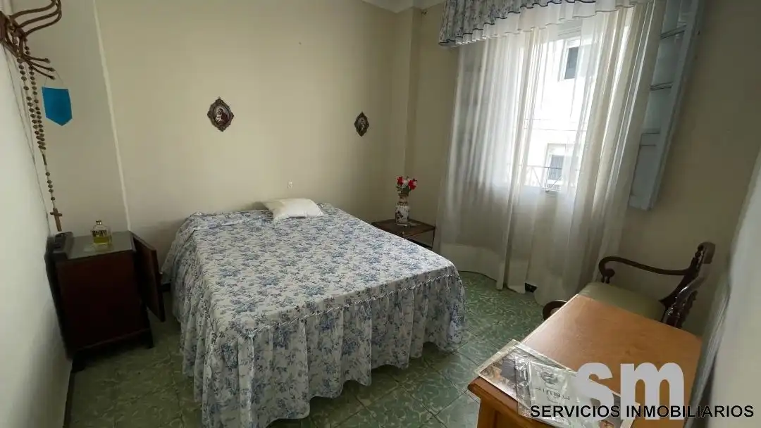 Dormitori de Casa o xalet en venda en Ubrique amb Terrassa i Balcó