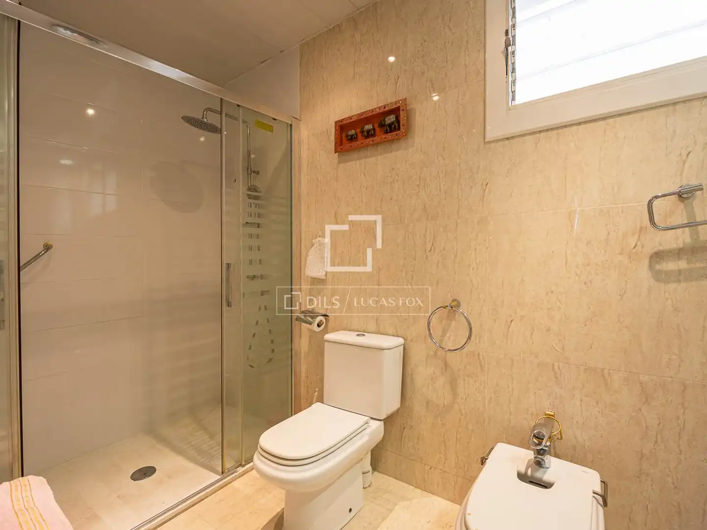 Bathroom of Flat for rent in Barcelona  with Air Conditioner, Heating and Furnished