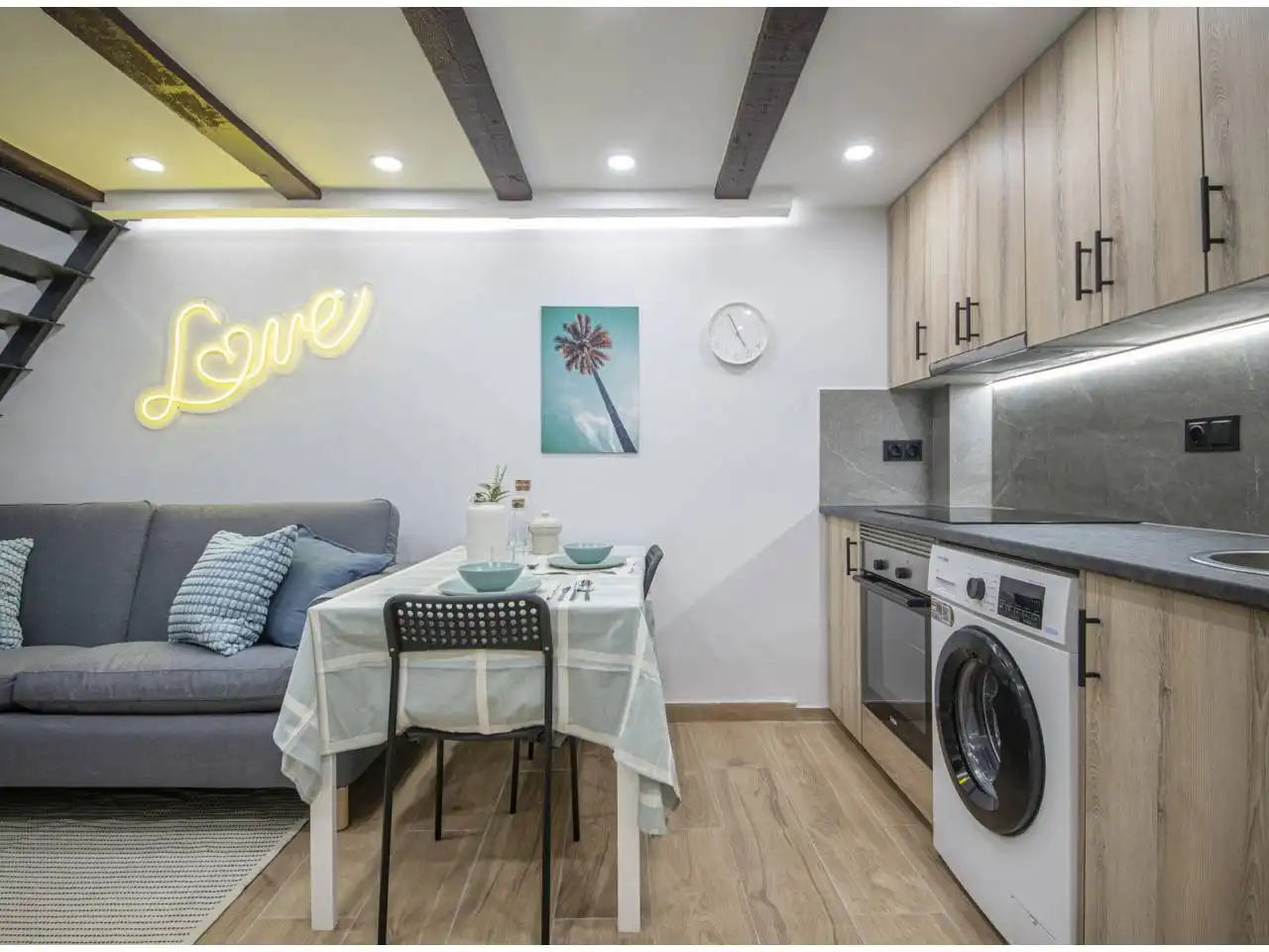 Küche von Wohnung zum Verkauf in L'Hospitalet de Llobregat mit Parkett und Möbliert