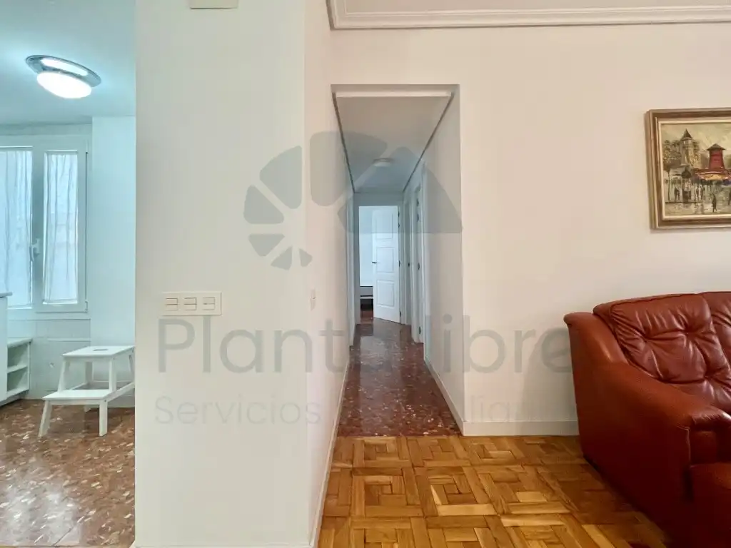 Apartament amb terrassa en venda a Avenida De La Paz, imagen 17
