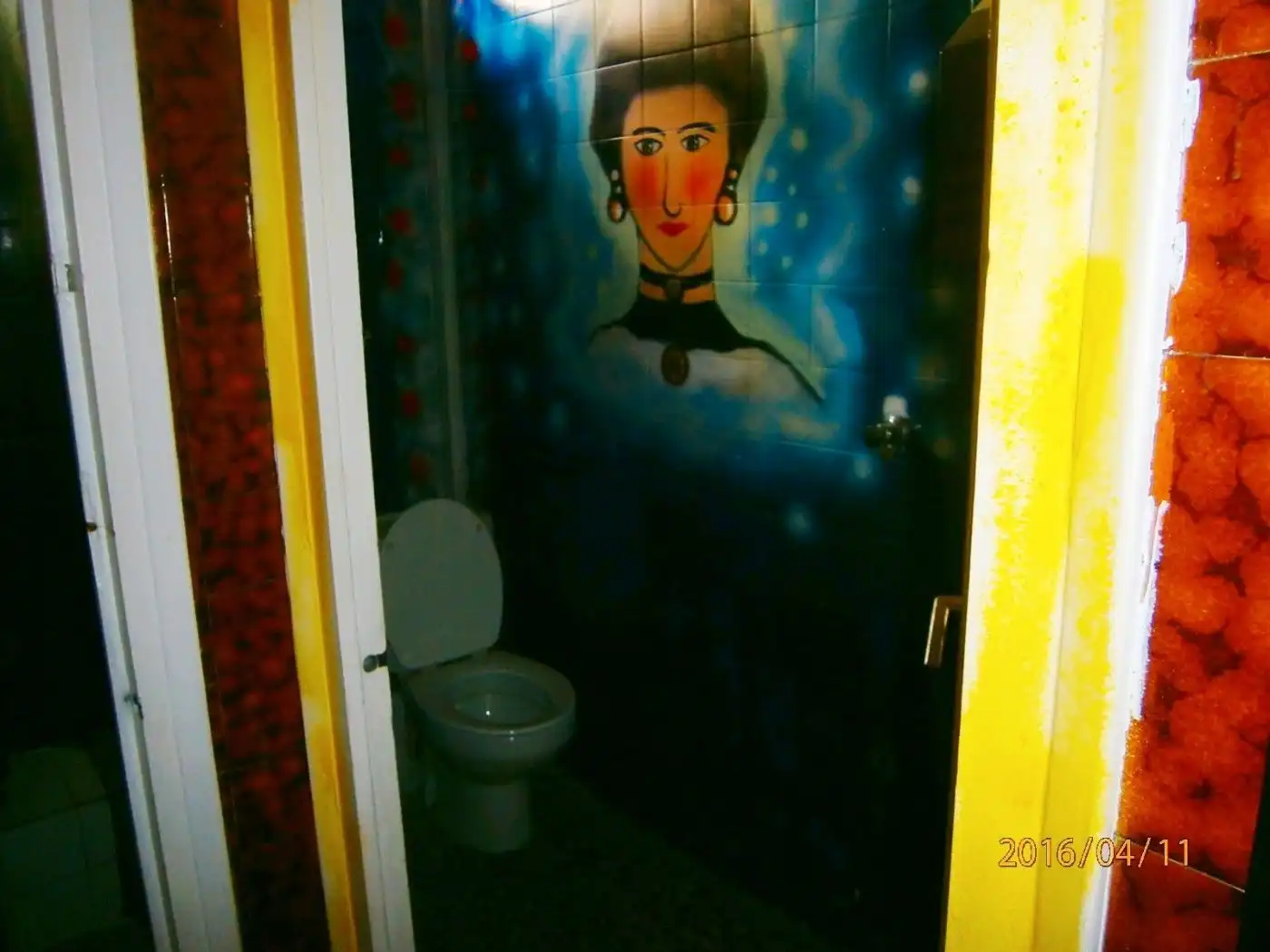 Baño de Local en venta en Torelló