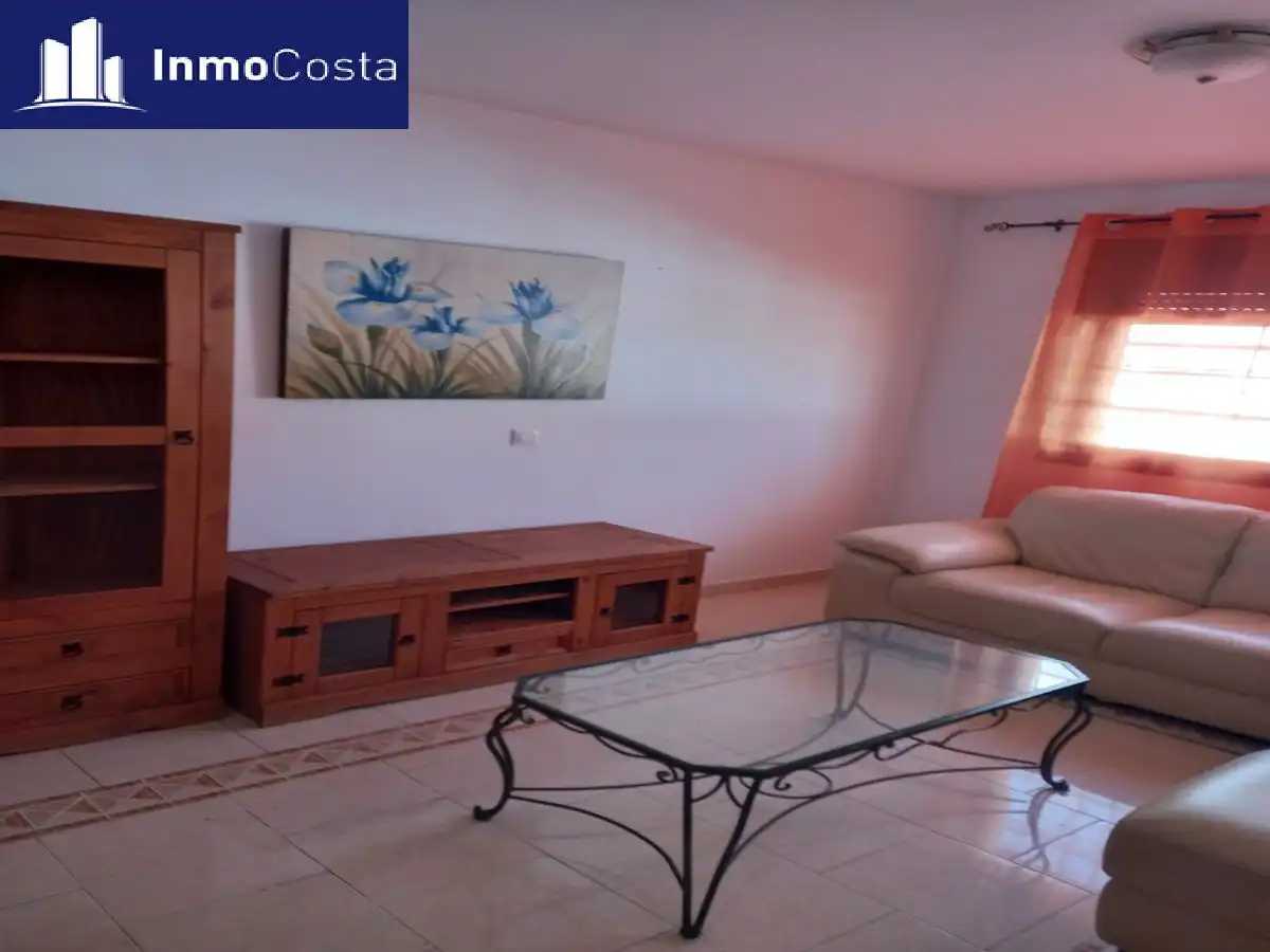 Sala de estar de Piso en venta en La Línea de la Concepción