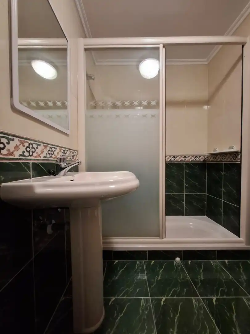 Wohnung zur Miete in Gijón - CL JUAN XXIII, Llano