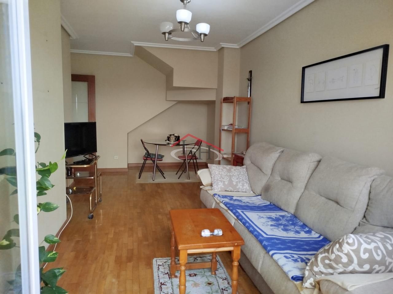 Living room of Duplex for sale in León Capital   with Heating, Parquet flooring and Terrace