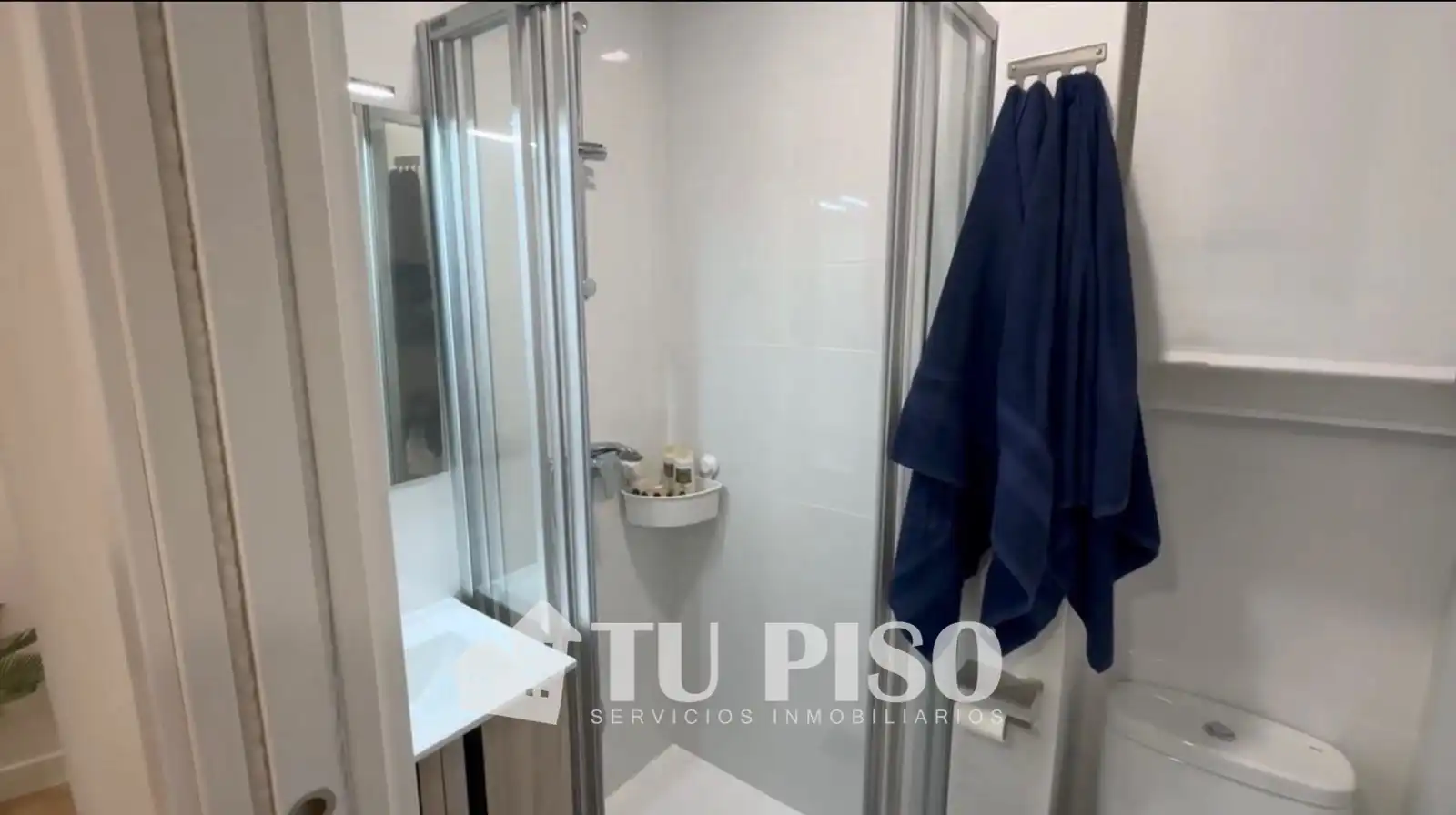 Bany de Pis en venda en Madrid amb Aire condicionat i Calefacció