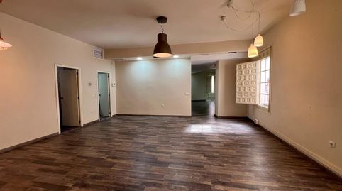 Moderna Oficina en el Centro de Elche  Ideal para Tu Negocio