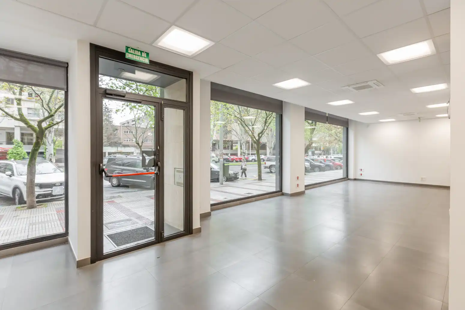 Local comercial de lloguer a Pamplona-Iruña - Avenida Sancho el Fuerte 8, imagen 3