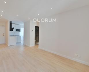 Bedroom of Flat for sale in Bilbao   with Heating