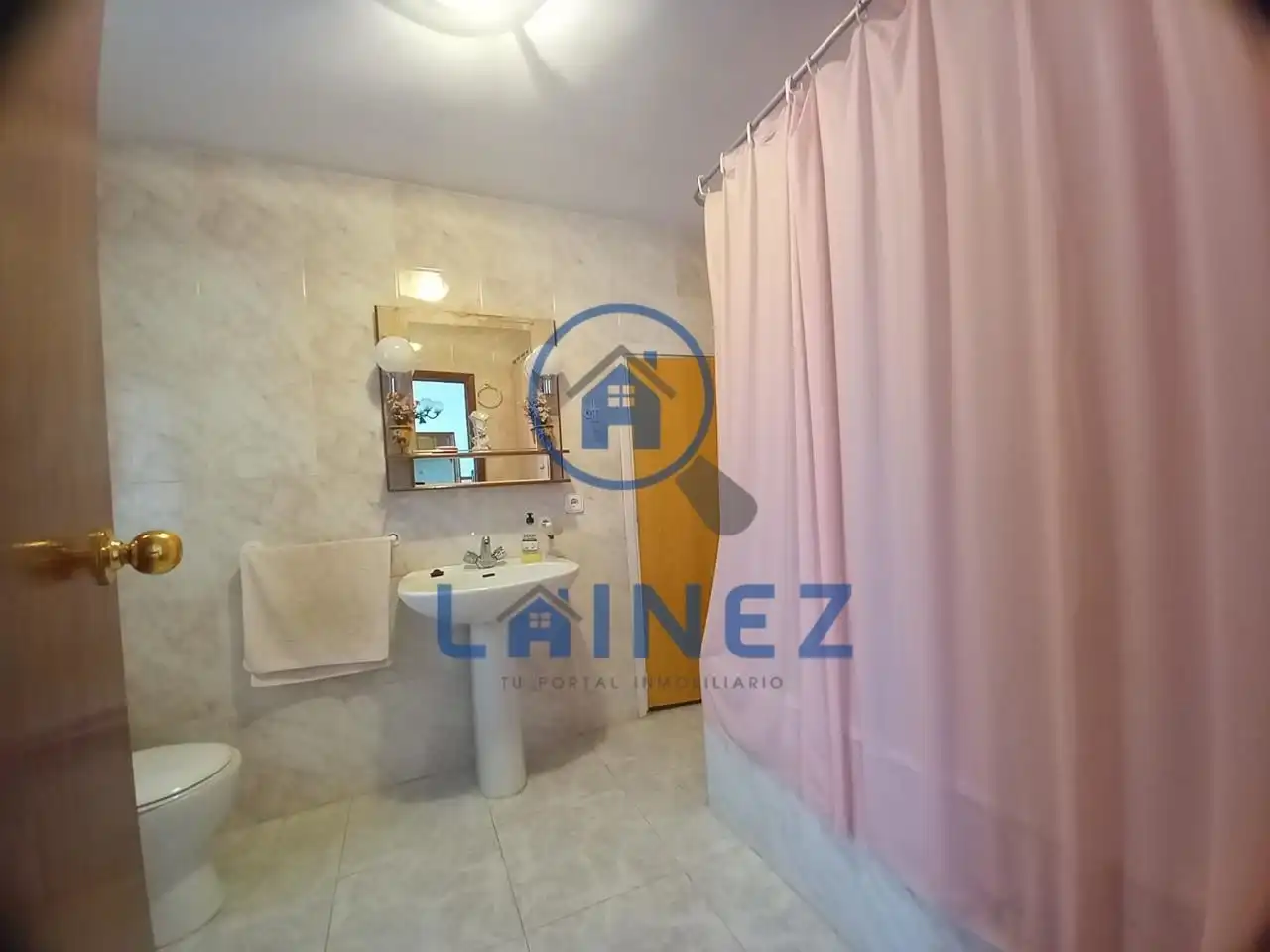 Baño de Casa o chalet en venta en Los Blázquez con Calefacción, Jardín privado y Trastero