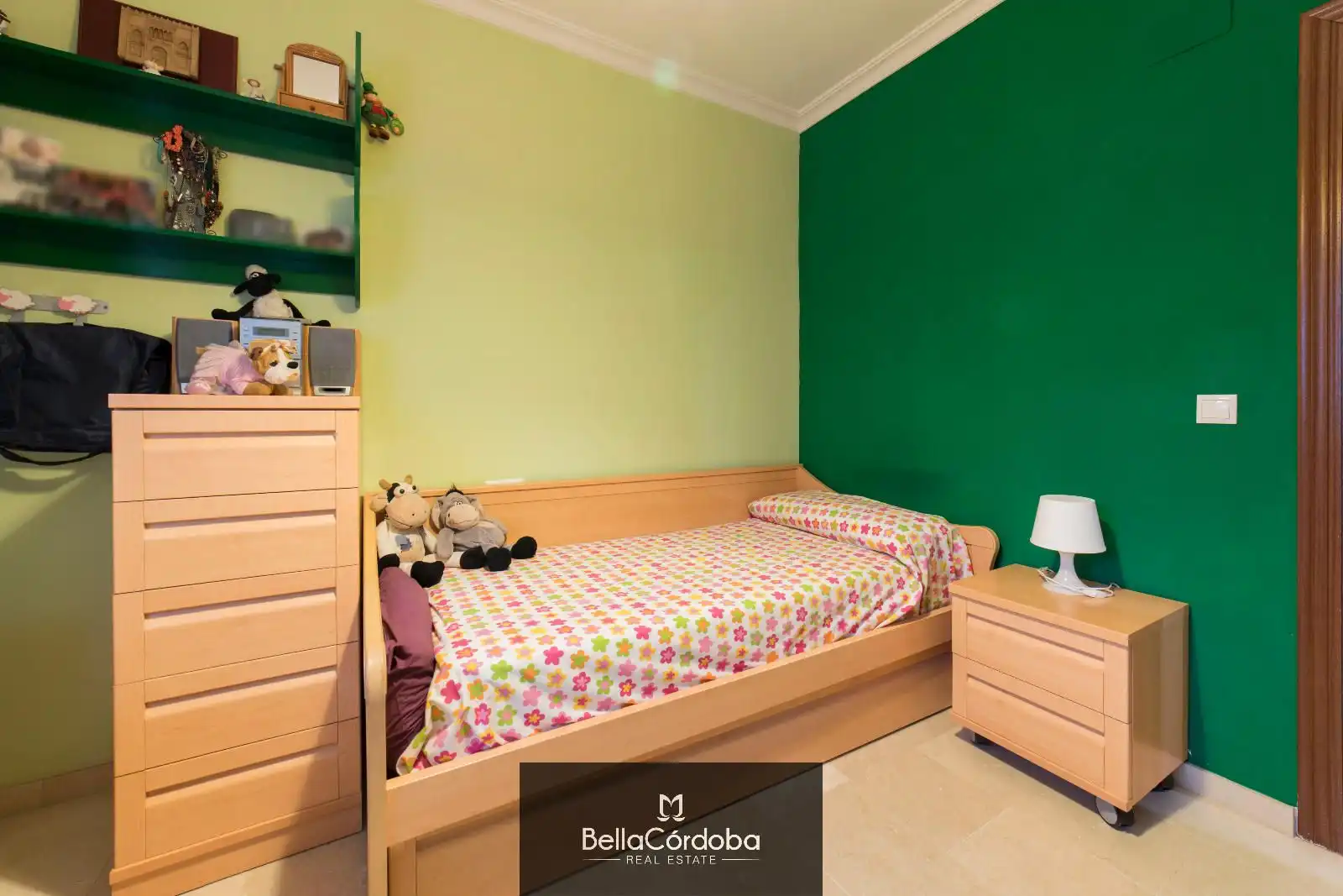 Habitación de Casa adosada en venta en Córdoba con Aire acondicionado, Calefacción y Terraza