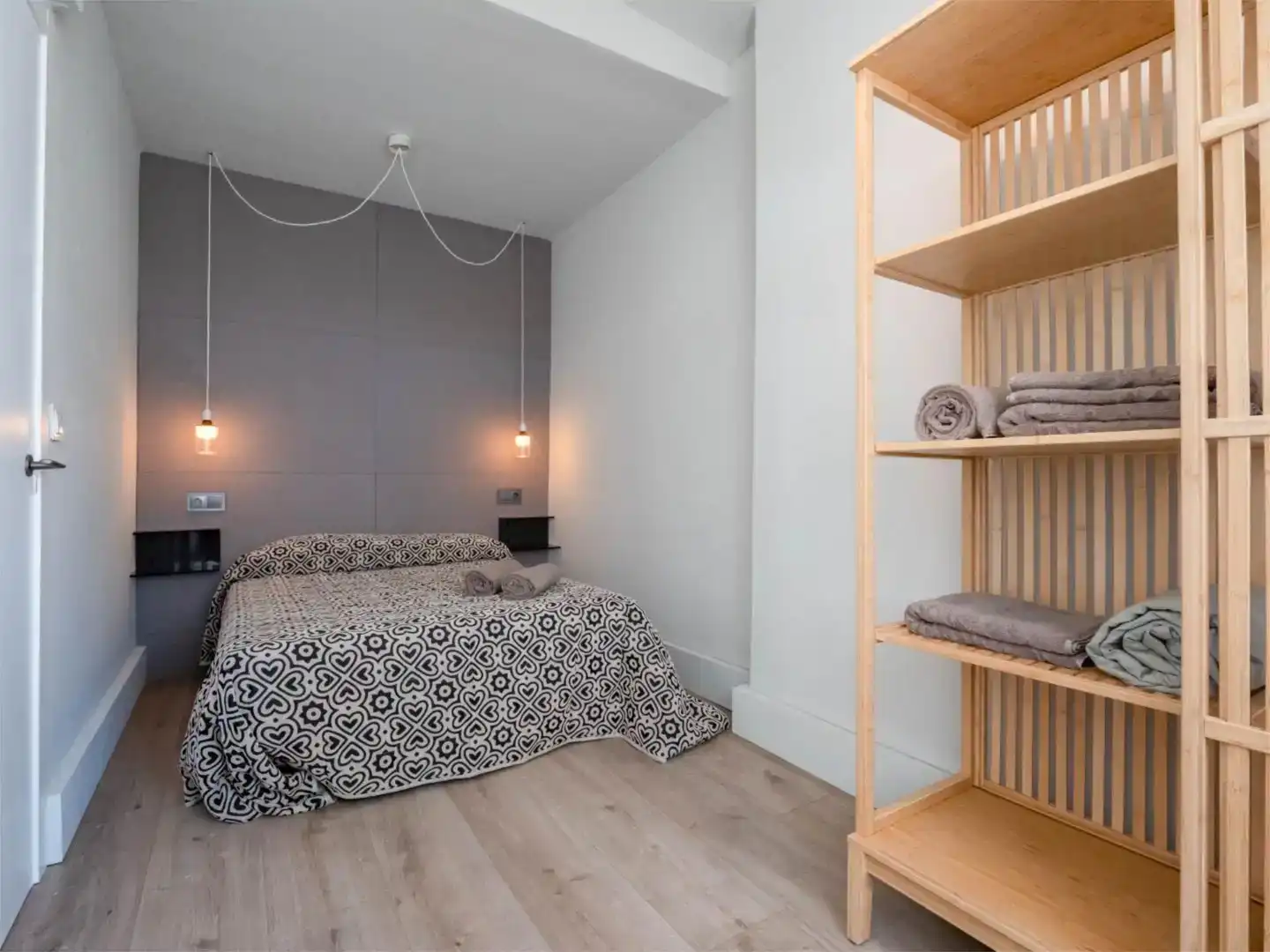 Bedroom of Flat for rent in Pontedeume  with Furnished and Balcony