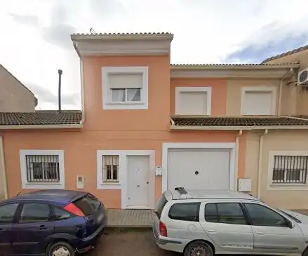 Haus zum Verkauf in Calle La Jara