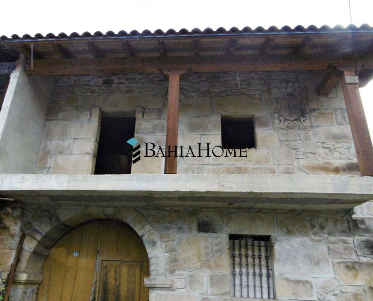 Exterior view of Single-family semi-detached for sale in Villafufre  with Private garden
