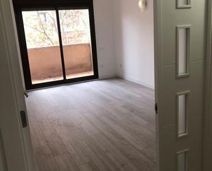 Bedroom of Flat to rent in Sabadell  with Heating, Parquet flooring and Terrace