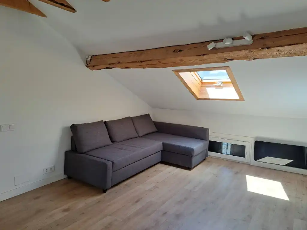 Sala d'estar de Àtic de lloguer en Osséja amb Calefacció, Parquet i Traster