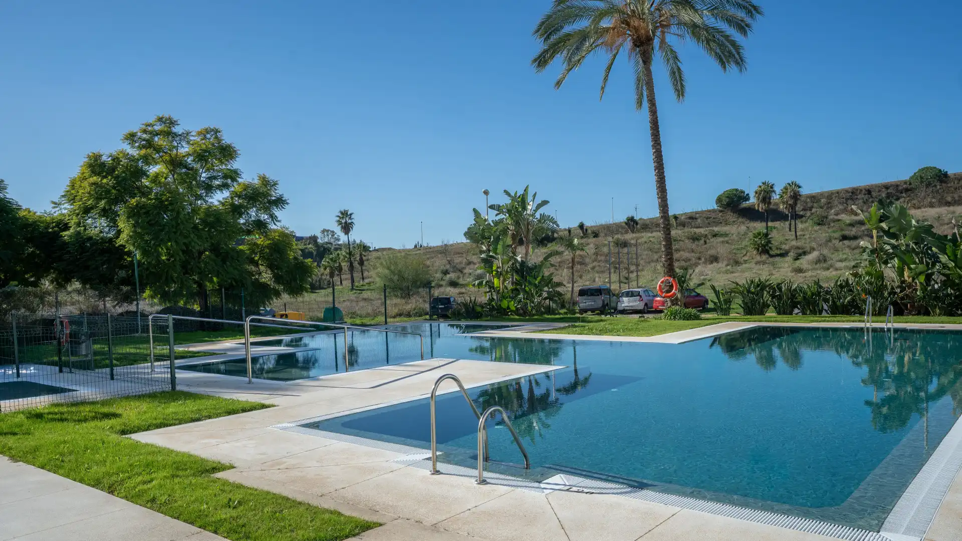 Àtic amb piscina en venda a El Faro de Calaburra - Chaparral, imagen 2