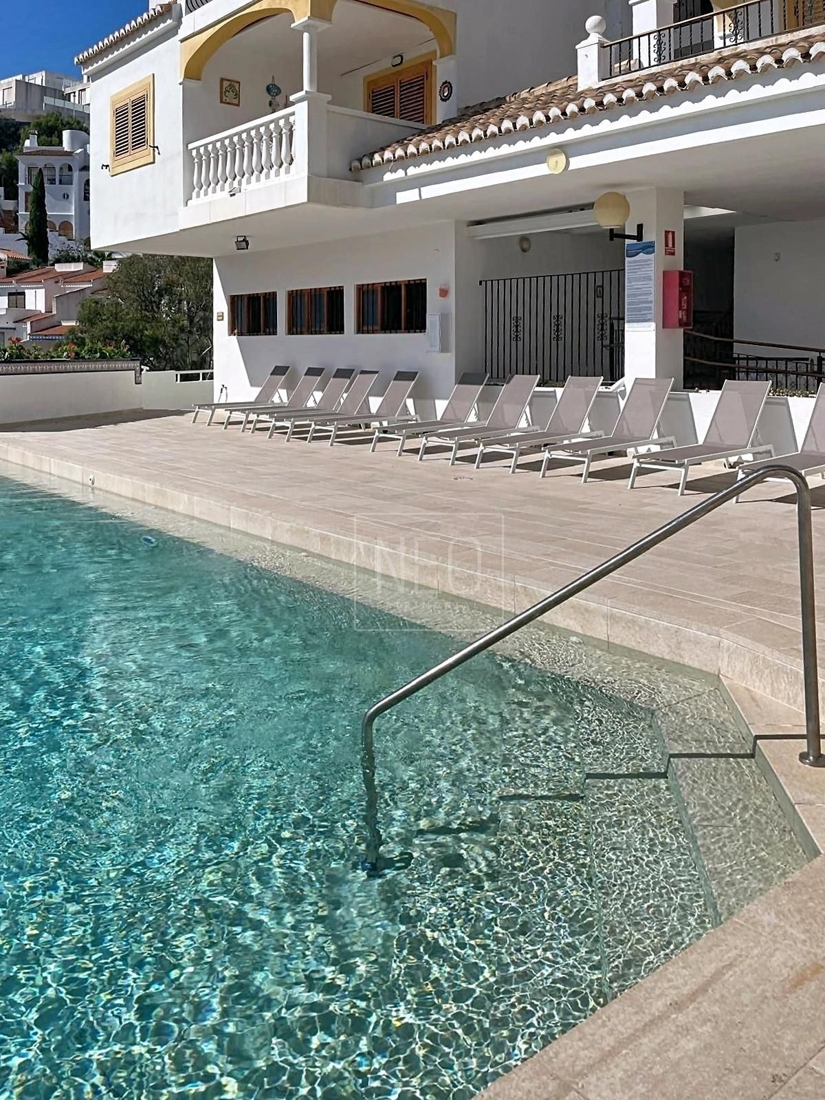 Swimming pool of Flat for sale in Cullera  with Air Conditioner, Terrace and Community pool
