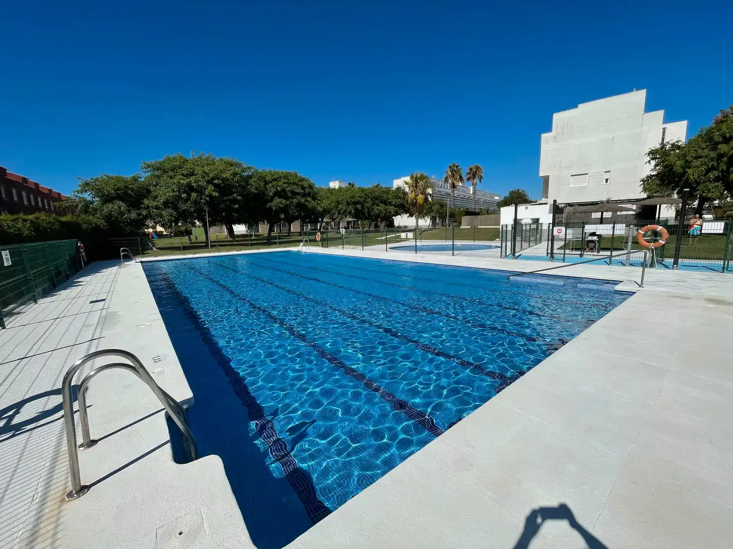 Apartment with terrace to rent in Avenida Torrebreva