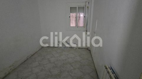 Foto 3 de Piso en venta en Fondo, Santa Coloma de Gramenet