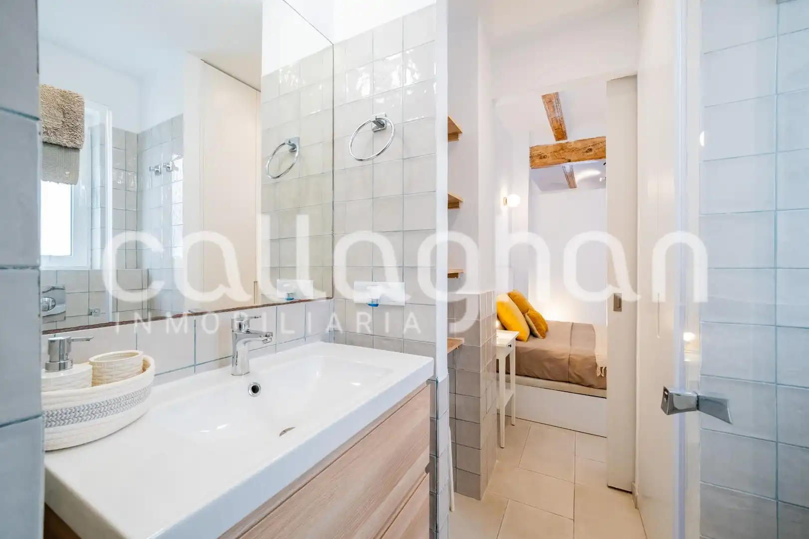 Baño de Planta baja en venta en Valencia con Aire acondicionado, Calefacción y Terraza