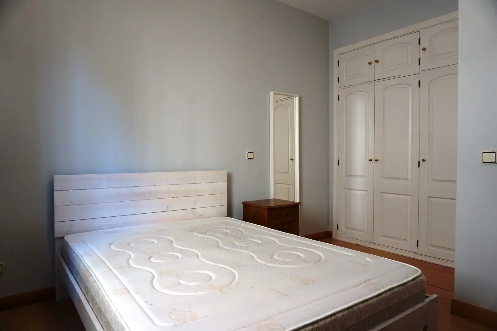 Flat for rent in Calle del Alcalde Sainz de Baranda, 54, Niño Jesús