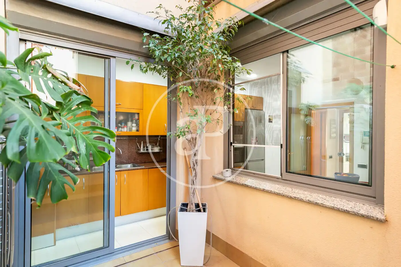 Casa adosada en venta en Passatge de Puigmadrona, El Camp de l'Arpa del Clot