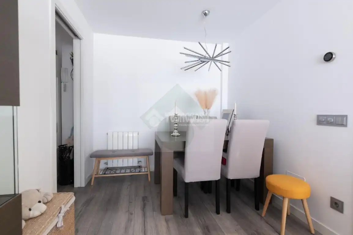 Dining room of Flat for sale in Fuenlabrada  with Air Conditioner, Heating and Community pool