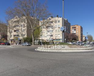 Flat for sale in Reyes Católicos