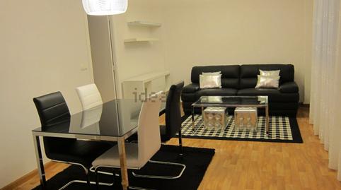 Foto 2 de Piso de alquiler en Rúa de Santo Domingo de la Calzada, Ensanche - Sar, A Coruña