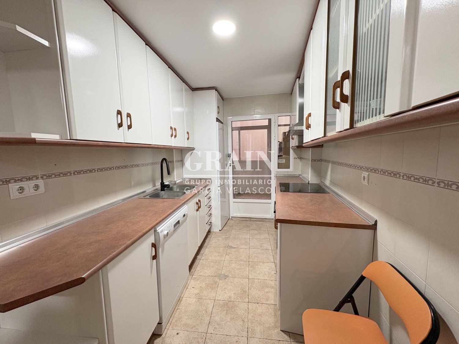 Cuina de Pis en venda en  Albacete Capital amb Aire condicionat, Calefacció i Balcó