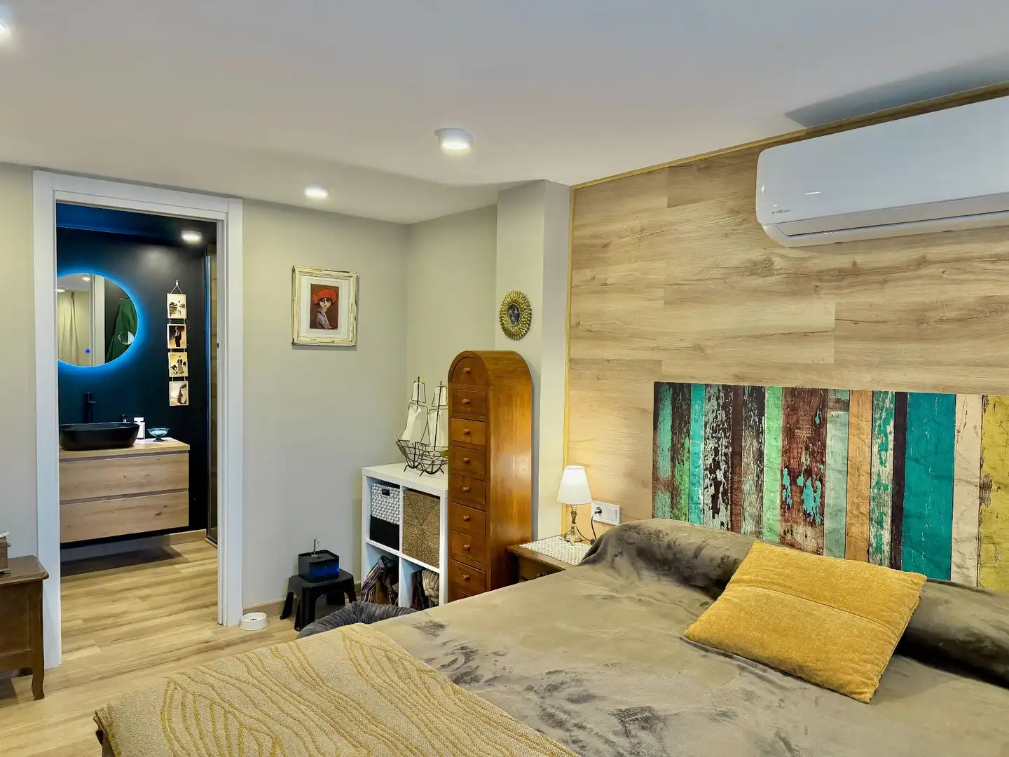 Habitación de Dúplex en venta en Badalona con Aire acondicionado y Calefacción