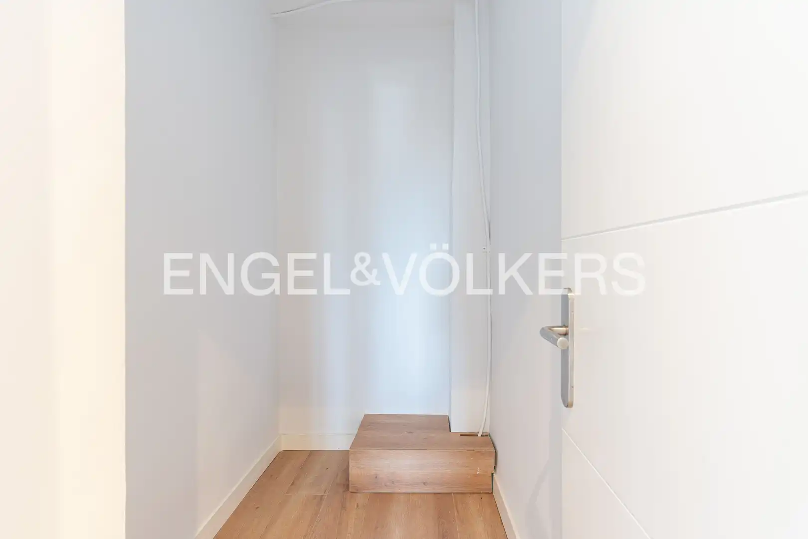 Flat for rent in Madrid  with Air Conditioner, Heating and Terrace