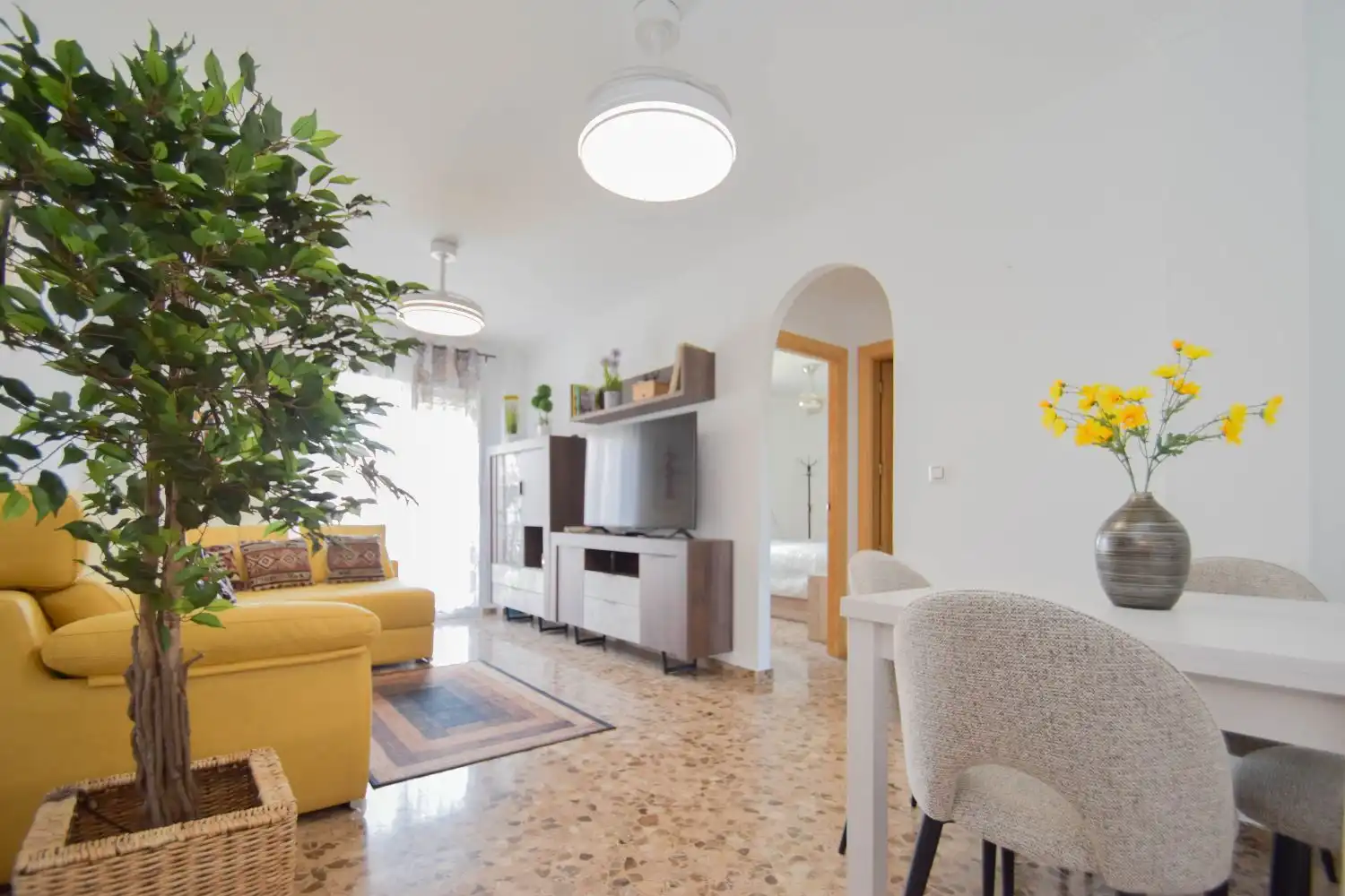 Sala de estar de Piso en venta en Las Gabias con Aire acondicionado